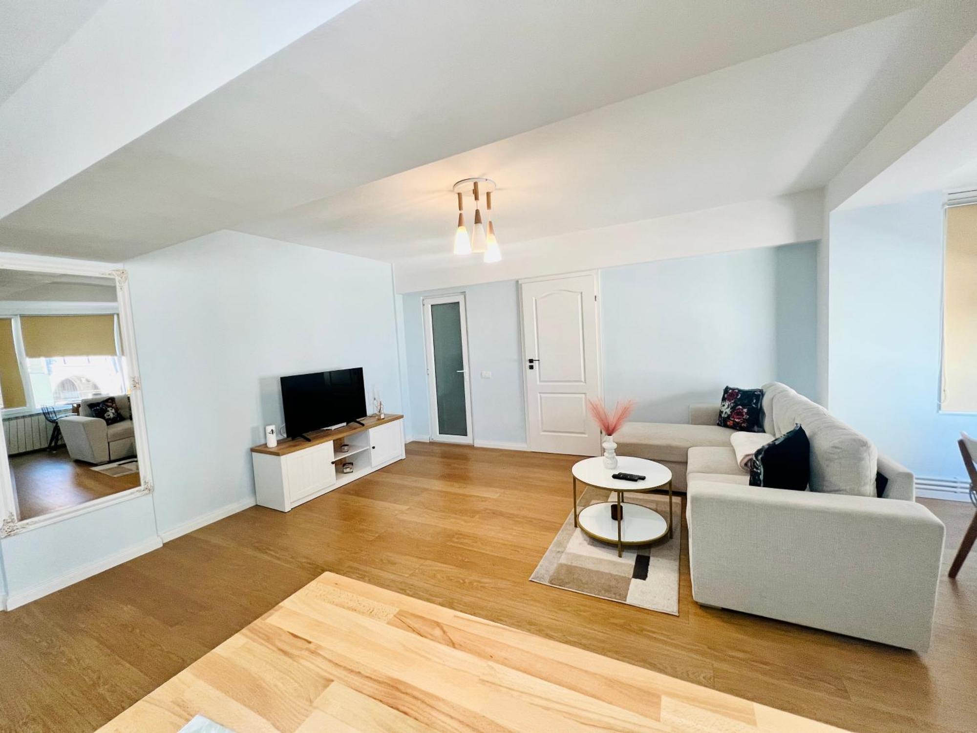 Piata Ovidiu 14 Appartement Constanţa Buitenkant foto